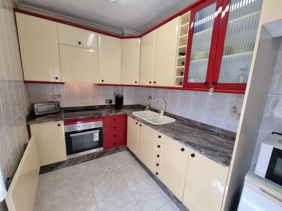 דירות Casa Plaza Relleu מראה חיצוני תמונה