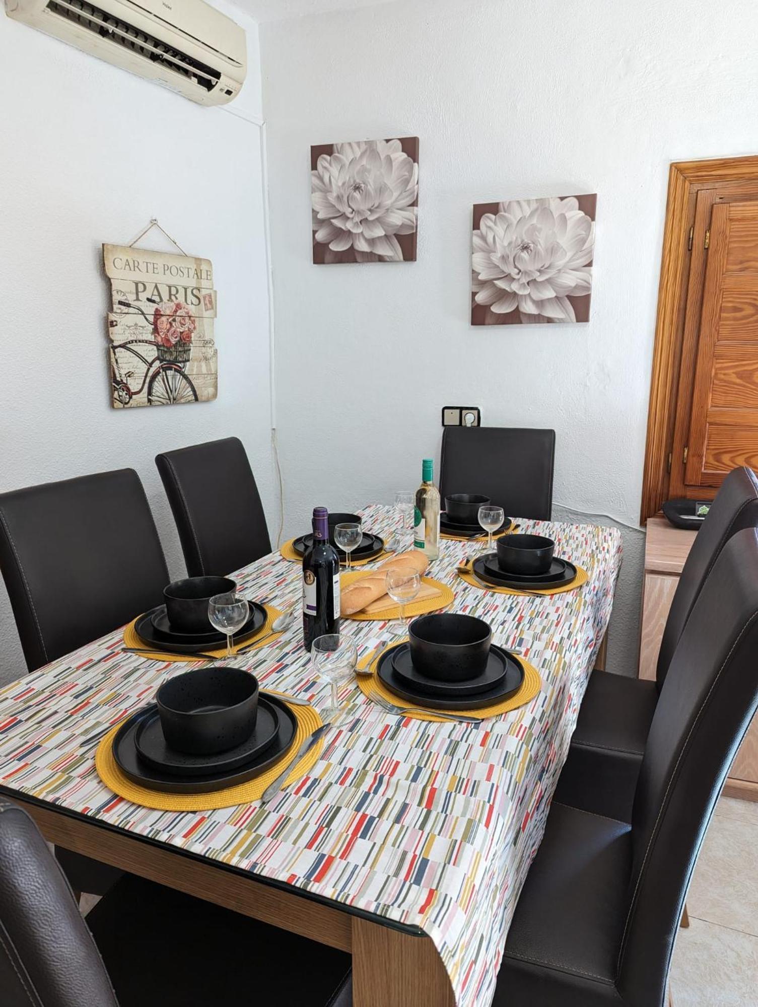 דירות Casa Plaza Relleu מראה חיצוני תמונה