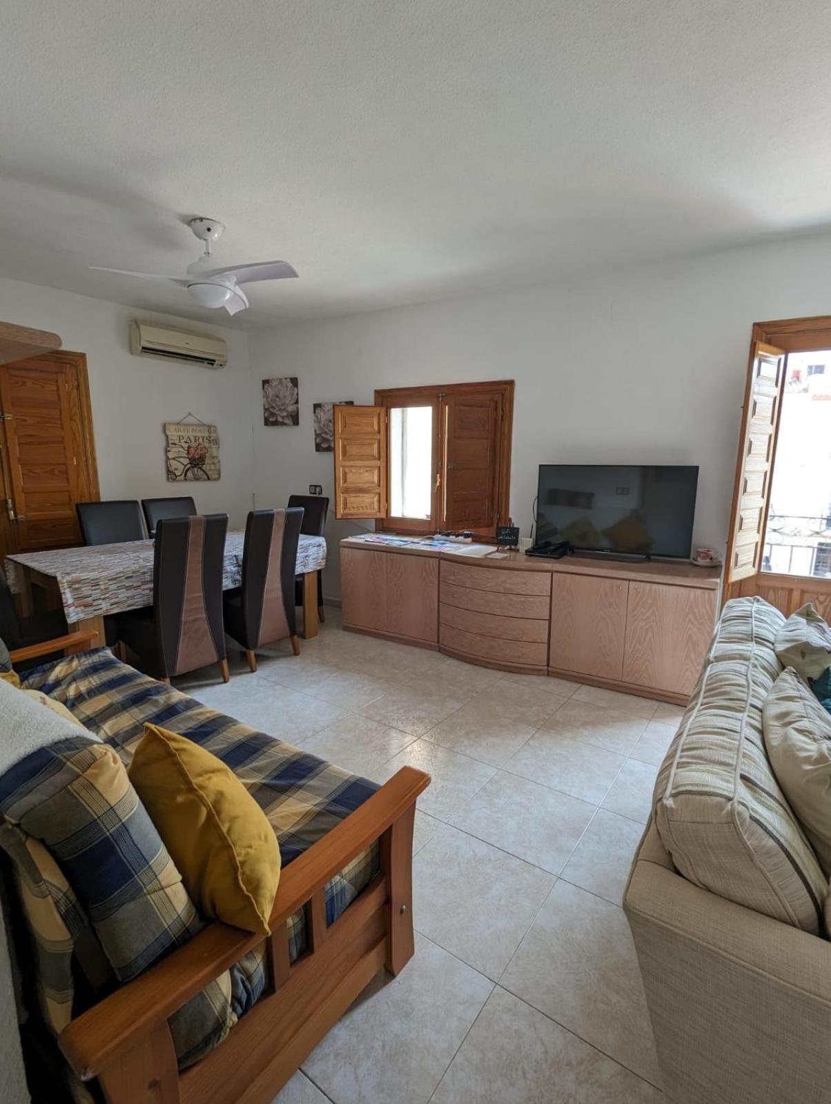 דירות Casa Plaza Relleu מראה חיצוני תמונה